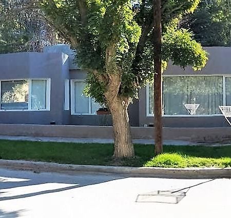 La Casa De Silvia Bed & Breakfast Puerto Madryn Ngoại thất bức ảnh